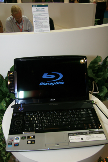 《圖二a　宏碁Aspire 6920、華碩Eee PC 1000H和EeePC 901》