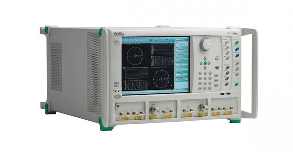 圖四 : 安立知VectorStar系列MS4640B向量網路分析儀