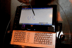 UMPC U60含手写识别功能 BigPic:550x367