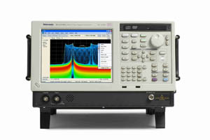 Tektronix 推出超低價格、絕佳效能的全新訊號分析儀