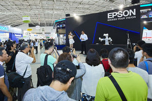 2018自動化工業大展盛大開展，Epson透過機械手臂新品，以及多元應用解決方案展示，成為全場矚目焦點。